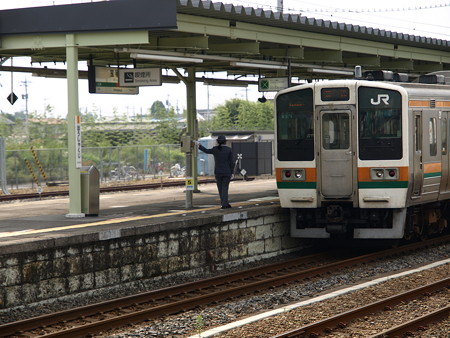 211系(宝積寺駅)4