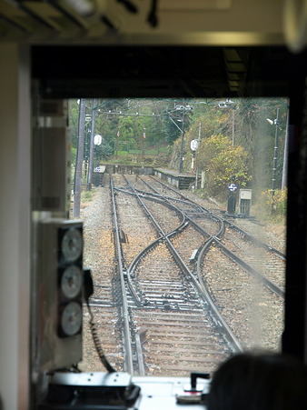 箱根登山電車の車窓(大平台駅→宮ノ下駅)3