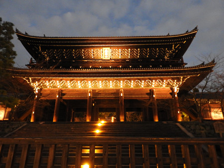知恩院(ライトアップ)02