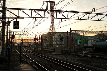 八王子駅の朝景色