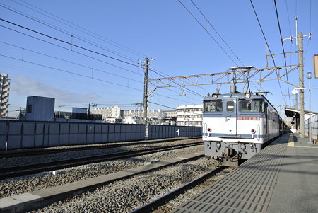 八丁畷駅にて