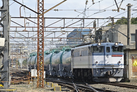 東海道線川崎貨物駅にて