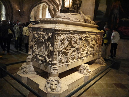 160330-12バスコダガマの棺