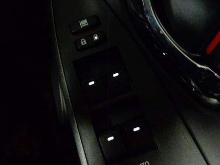 ヴァンガード　秋田県　ＬＥＤ打ち替え　運転席パワーウインドウスイッチ