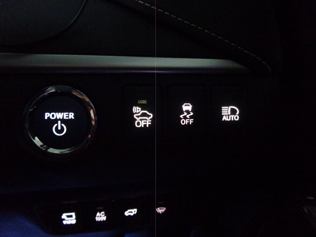 ハリアー６０系　東京都　車内ＬＥＤ打ち替え　スイッチ類