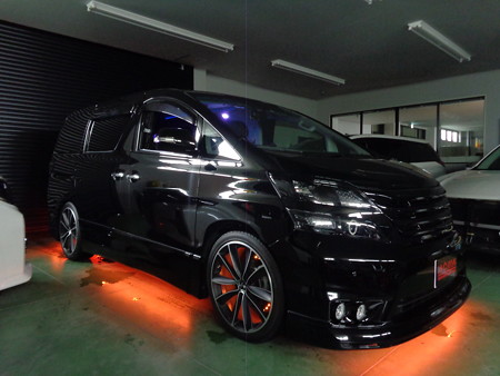 ヴェルファイア　岐阜県　アンダーＬＥＤ６
