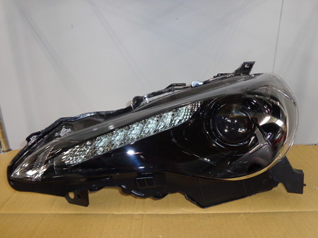 ８６　山梨県　ヘッドライトインナーブラックアウト
