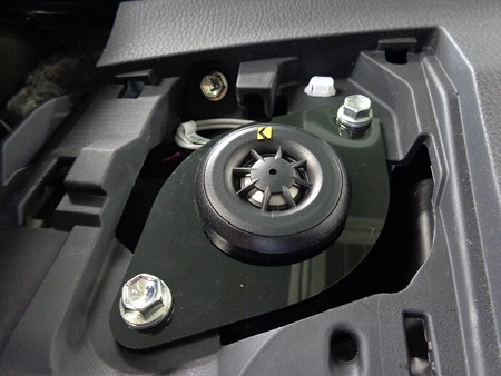 ハリアー６０系　ＫＩＣＫＥＲスピーカー取付　ツイーター