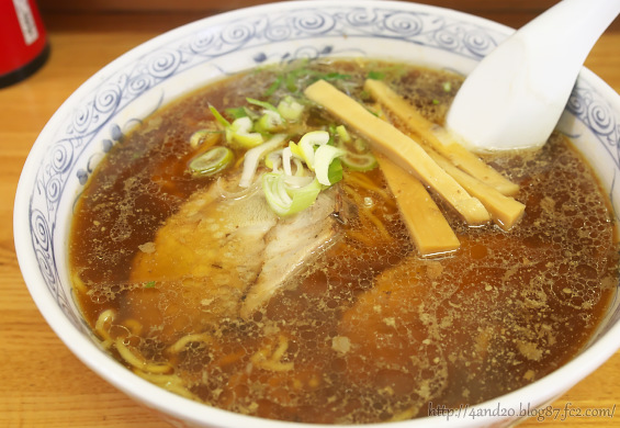 しょう油ラーメン P5040007<br>