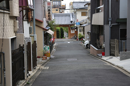 聚楽第南外濠跡 - 1