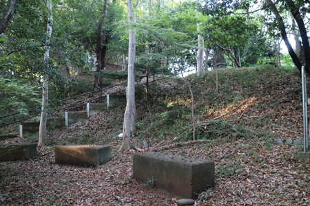 高幡城 (2)