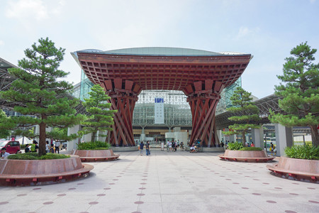 金沢駅