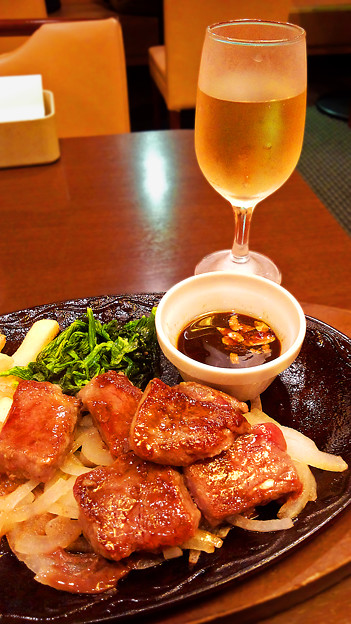 白ワイン ( 鳥カラ丼 )