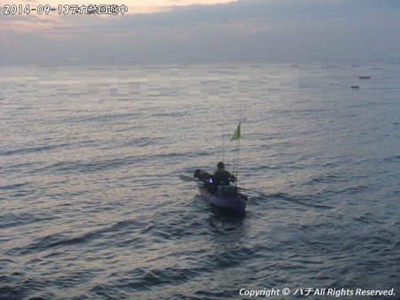 2014-09-13デカ鯵回遊中 (1)