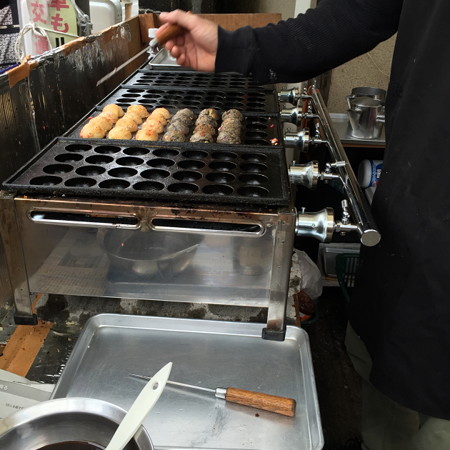 黒ゴマたこ焼き
