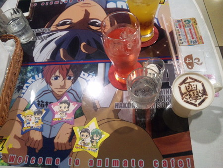 ぬぁんとー!新開さん席でし...