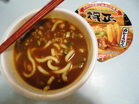 日清 大阪名物甘くて辛いカレーうどん得正
