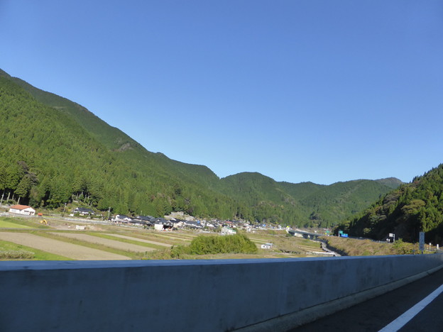 鳥取道　西粟倉村通過中