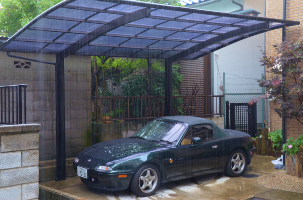 せっかくの休日ですが大雨に降られる