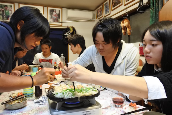 ガスコンロ組も頑張って焼いた