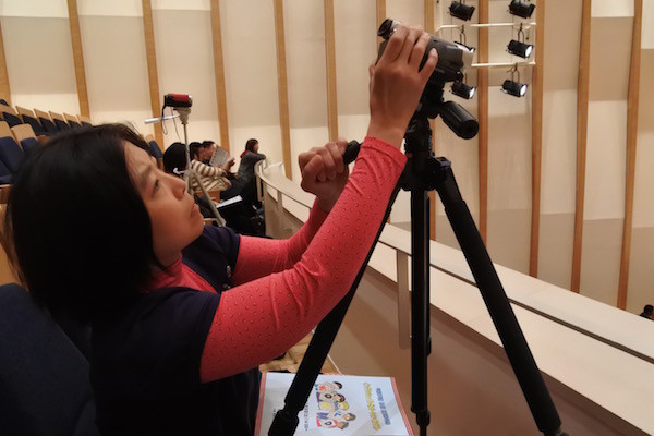 家内はビデオを、私はスチル撮影を担当