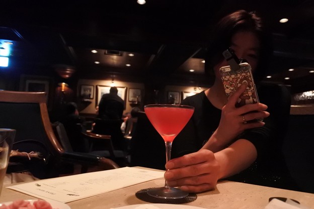 家内はスマホで撮影して、その場でFacebookにアップ