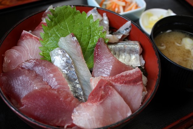 Photos: 安房鴨川　地魚料理　船よし/2階建て海鮮丼　1680円