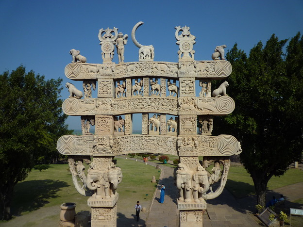 第1塔北塔門～珠玉の仏教彫刻 Best preserved Northern tora-na,Sanchi